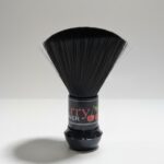 The Deluxe Buffing Kabuki Brush (Highlights luxury and function)